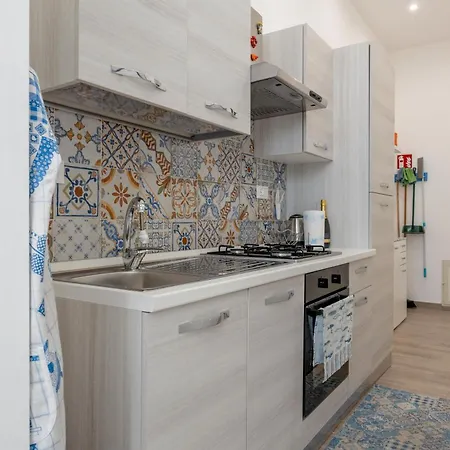 La Barca Sul Mare פלרמו